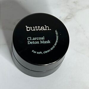 $8🌟 Buttah Charcoal Detox Mask